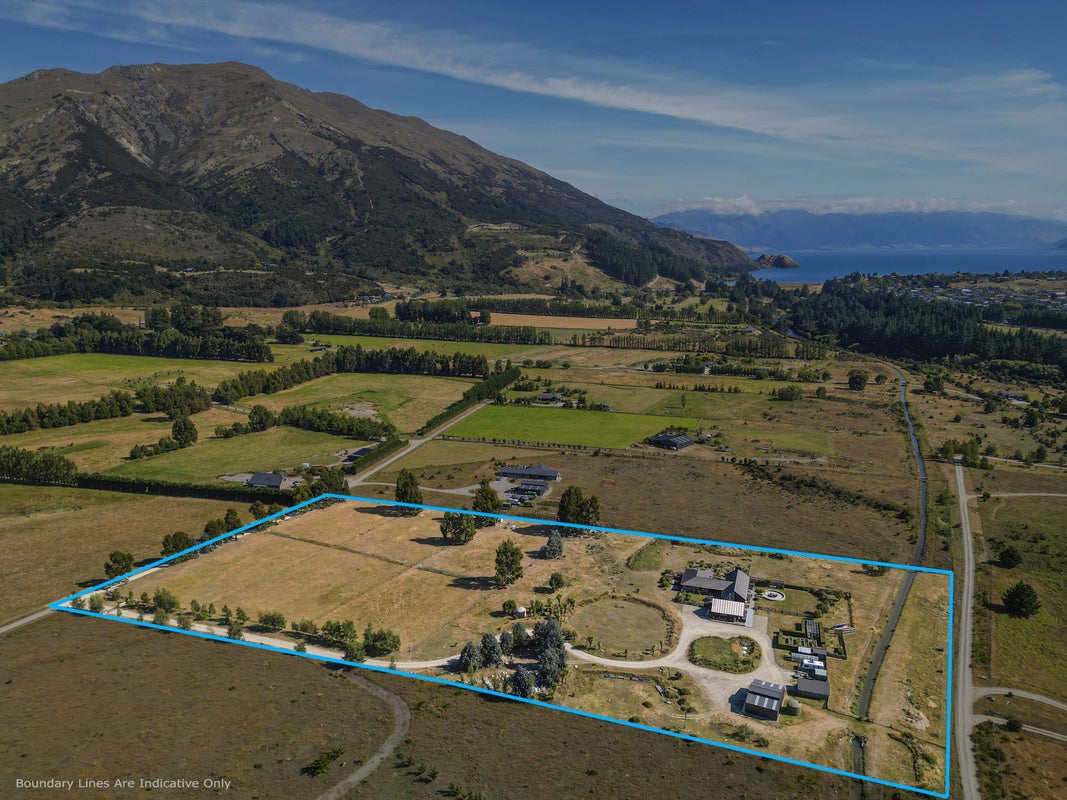 22 Grayburn Lane, Albert Town, Wanaka - Carousel 2