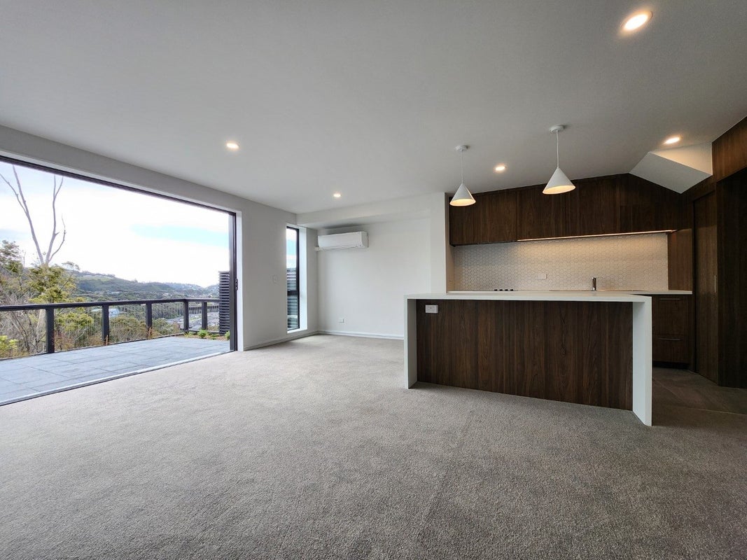 36 Holystone Road, Whitby, Porirua - Carousel 2
