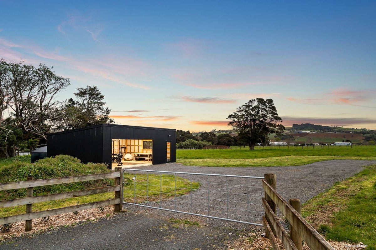 16 Parker Lane, Buckland, Pukekohe - Carousel 1
