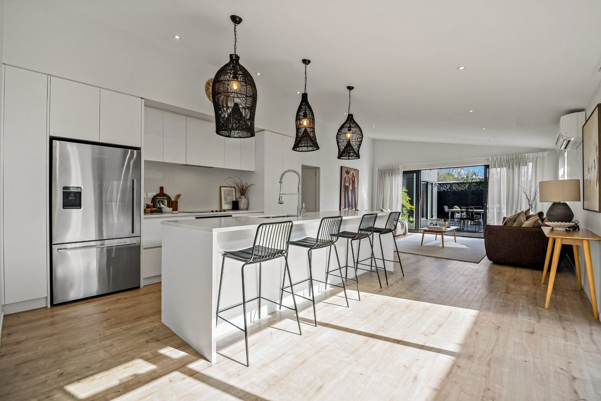 9 Makete Crescent, Hobsonville, Auckland - Carousel 2