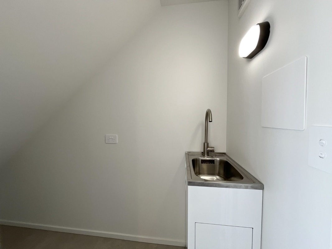 4/200 Lyttelton Street, Spreydon, Christchurch - Carousel 11