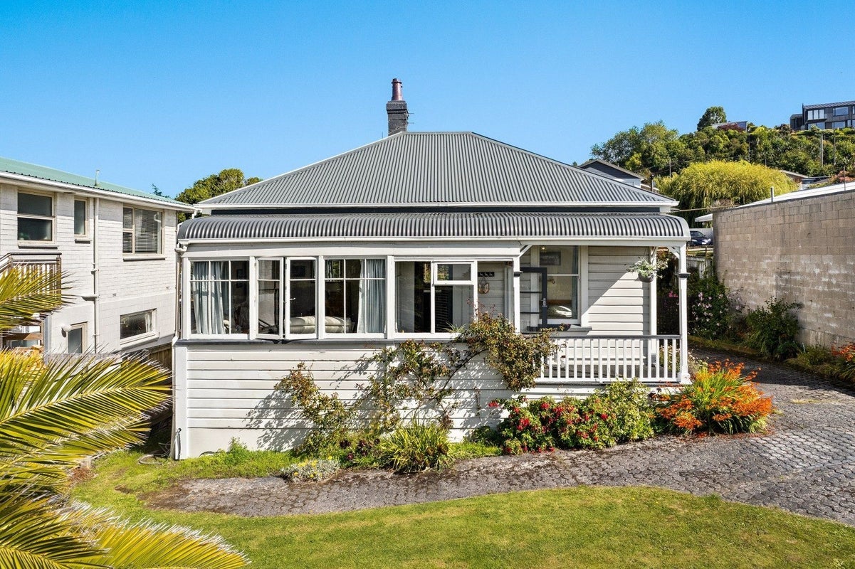 1000 Brighton Road, Brighton, Dunedin - Carousel 2