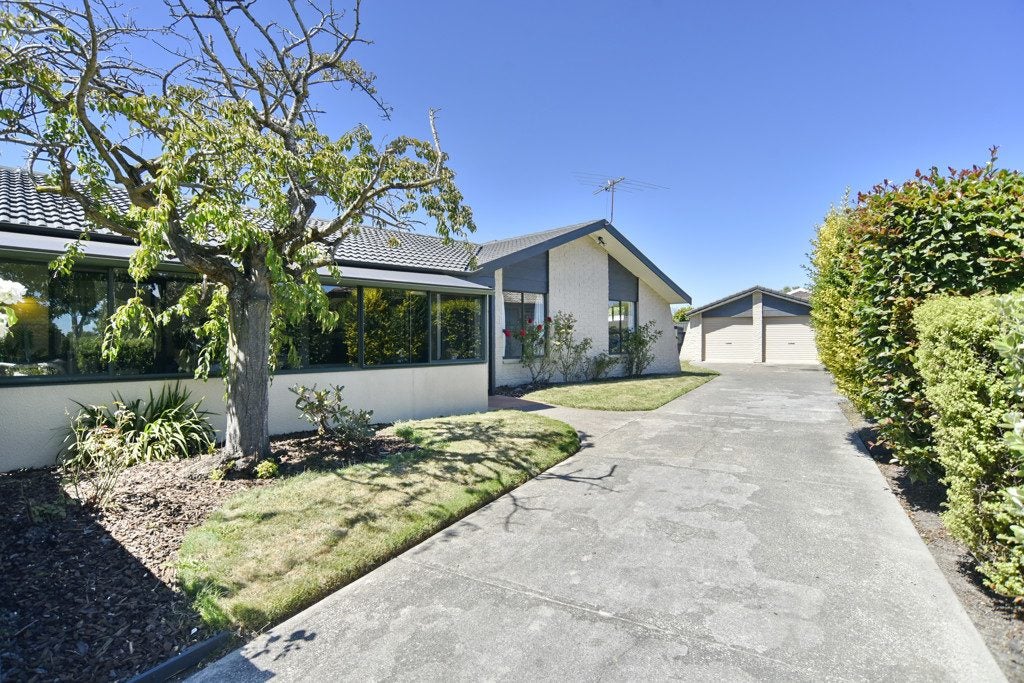 67 Glenmore Avenue, Casebrook, Christchurch - Carousel 1