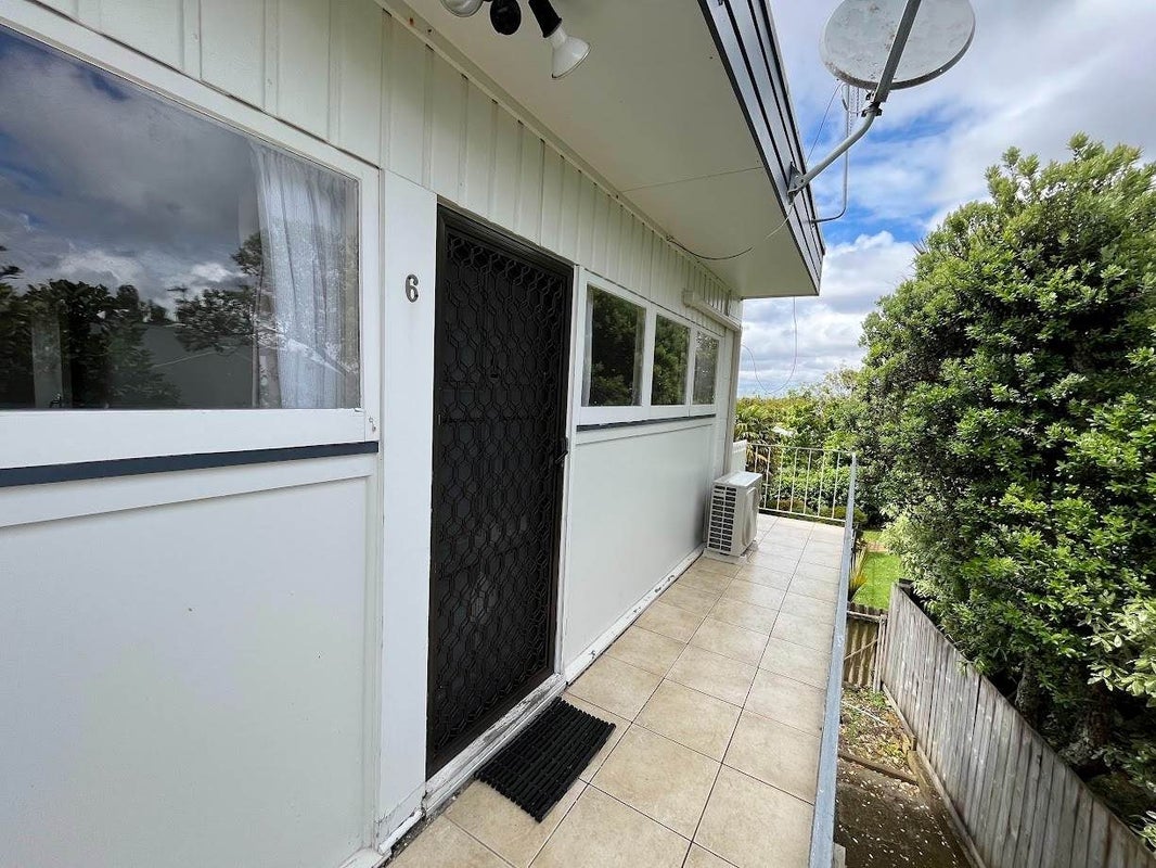 6/43 Mariri Road, Onehunga, Auckland - Carousel 8