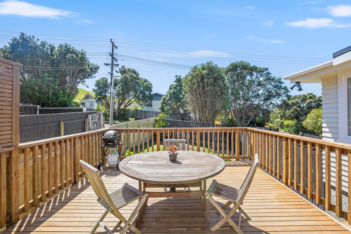 9 Kapekape Place, Pukerua Bay, Porirua - Carousel 20