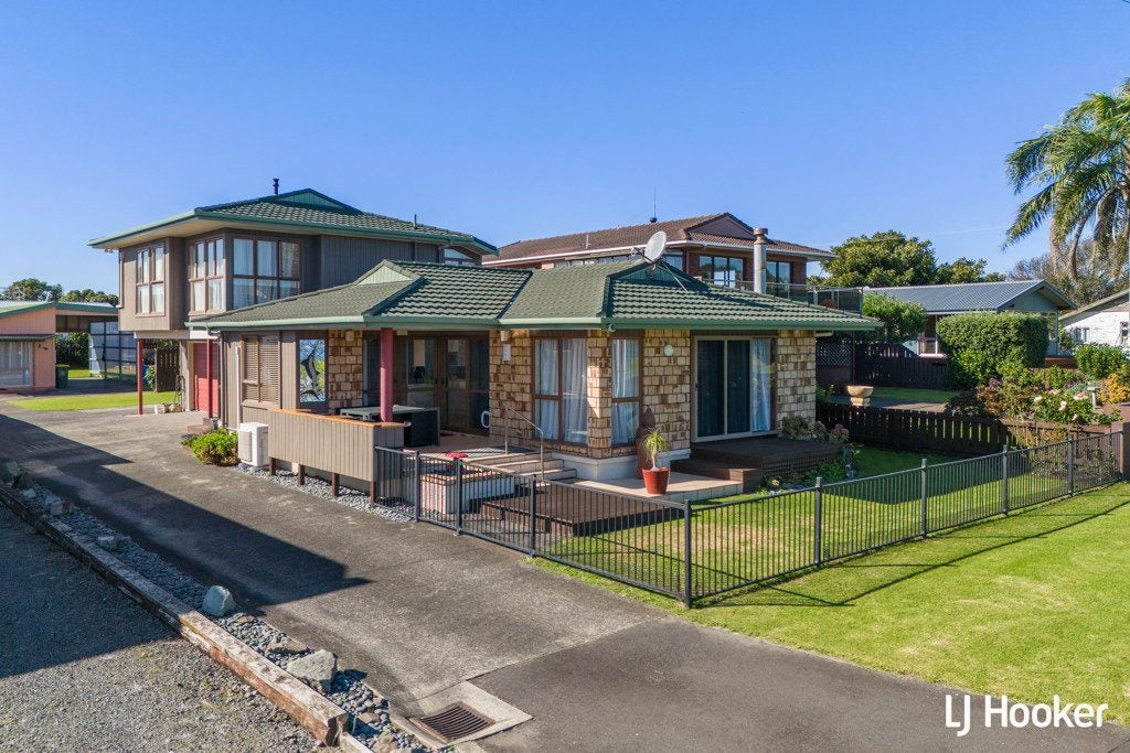 49 Pio Road, Bowentown, Katikati - Carousel 2