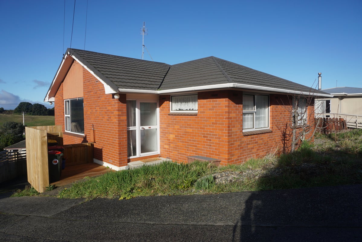 22C Norman Street, Tainui, Dunedin - Carousel 1
