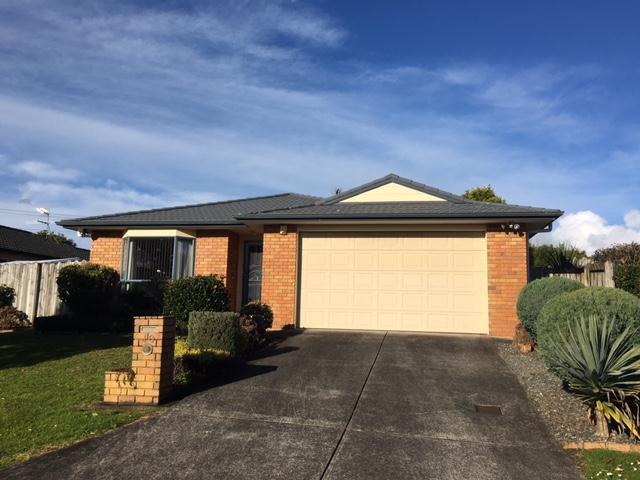 10 Watersfield Place, Flat Bush, Auckland - Carousel 2