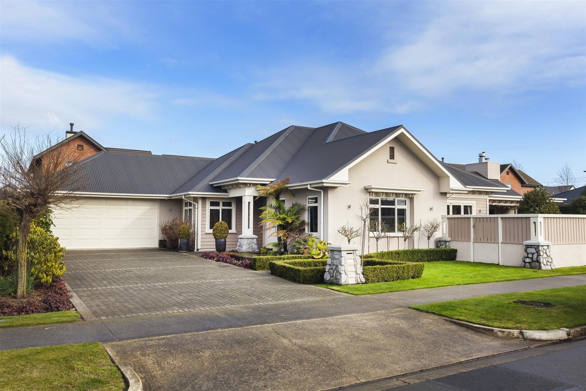 77 Beechwood Drive, Northwood, Christchurch - Carousel 2