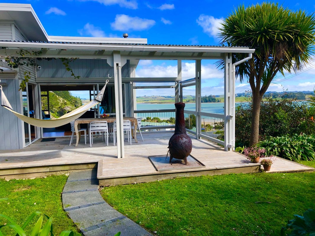 22 Oxford Street, Whakapirau, Maungaturoto - Carousel 1