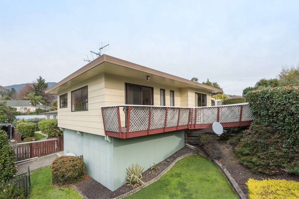 5 Tuckett Place, Enner Glynn, Nelson - Carousel 1