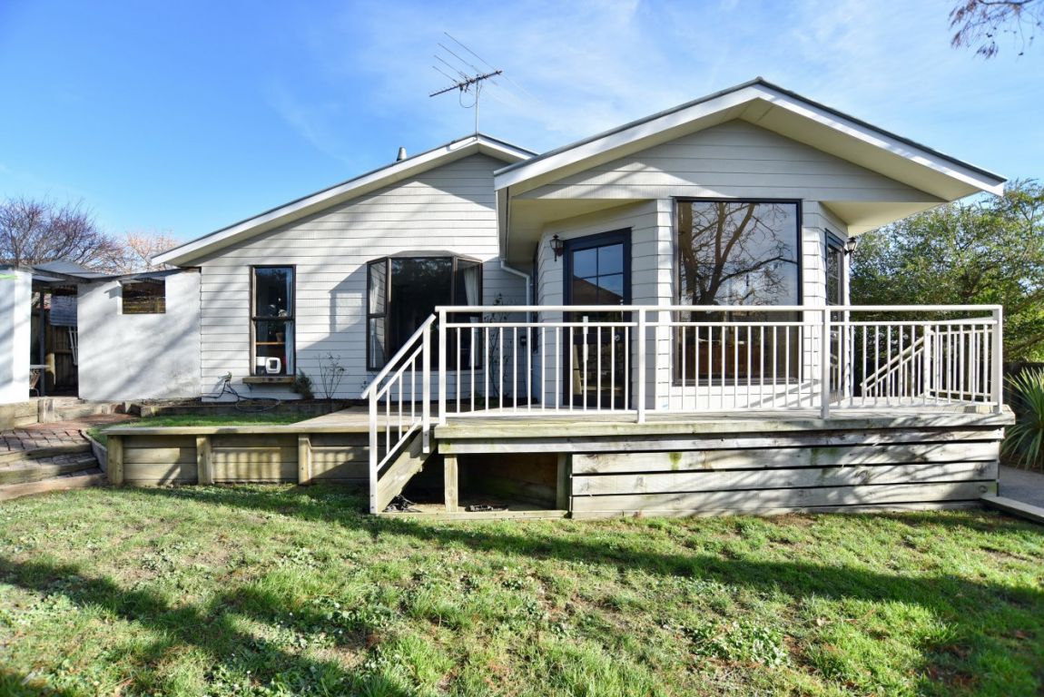 310 Lake Terrace Road, Shirley, Christchurch - Carousel 2