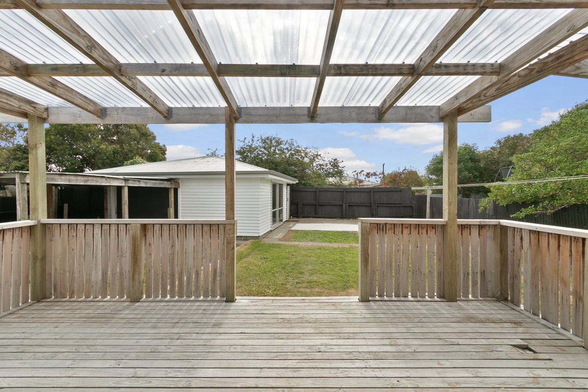 14 Mason Avenue, Maraenui, Napier - Carousel 23