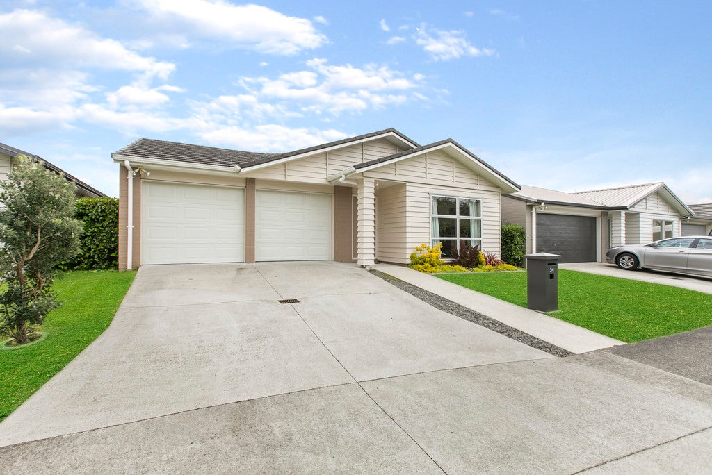 54 Kauri Drive, Takanini, Auckland - Carousel 2