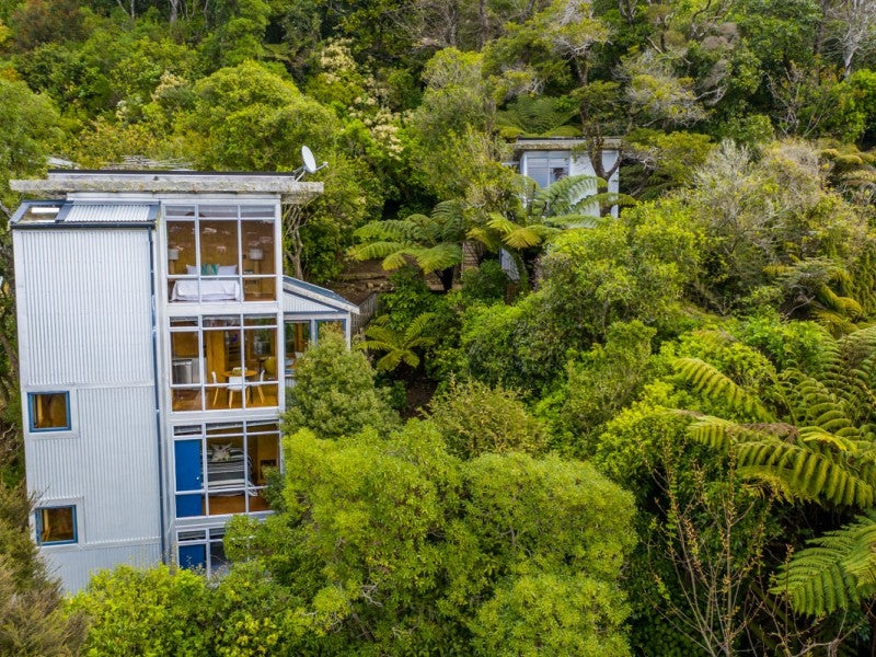 17 Mairangi Road, Wadestown, Wellington - Carousel 1