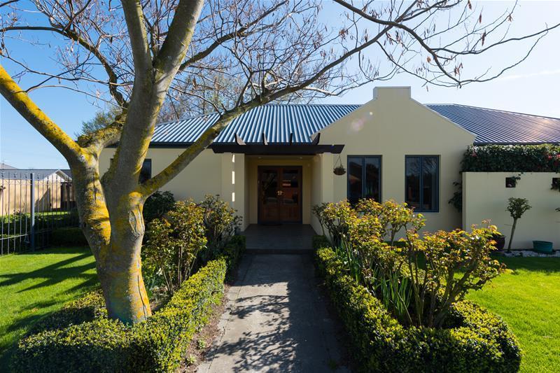 1 Cherrywood Park, Springlands, Blenheim - Carousel 1