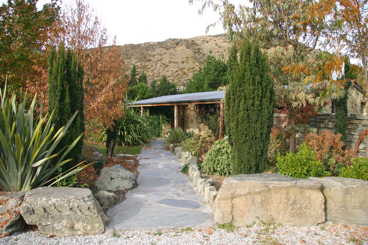 33 Rapley Close, Arrow Junction, Queenstown - Carousel 2