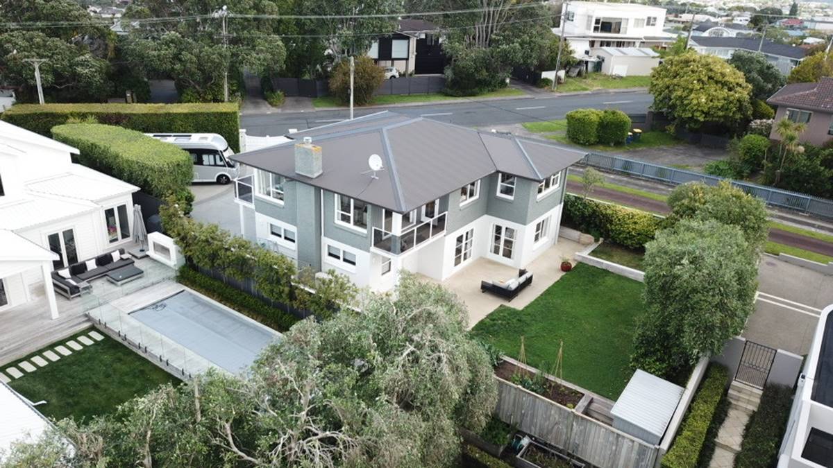 26 Castor Bay Road, Castor Bay, Auckland - Carousel 29
