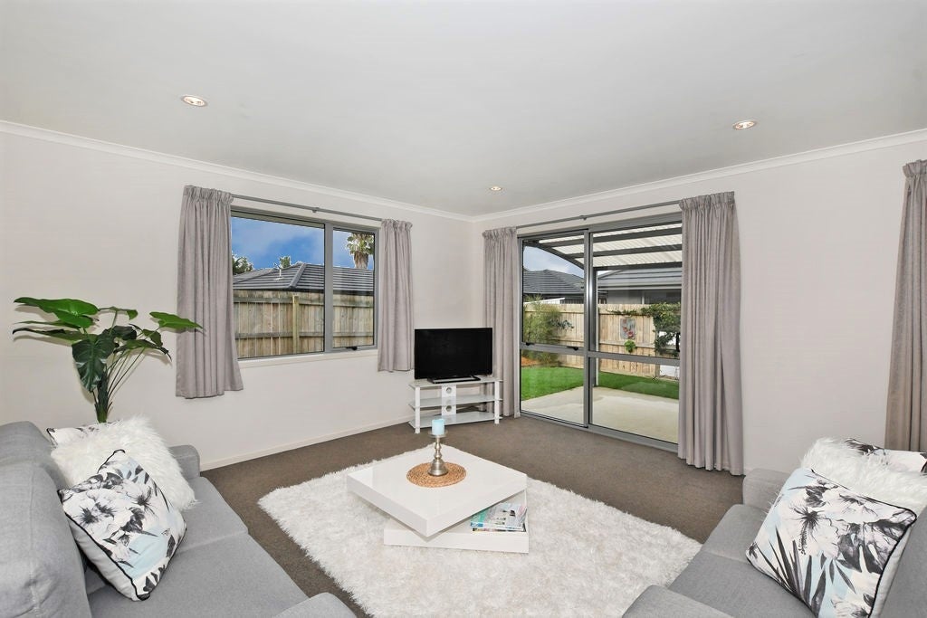 3 Tropicana Drive, Whangarei - Carousel 2