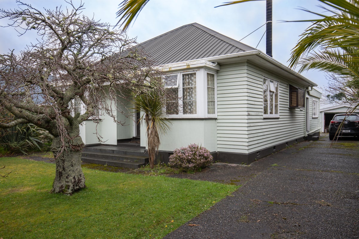 58 Firth Street, Cobden, Greymouth - Carousel 1