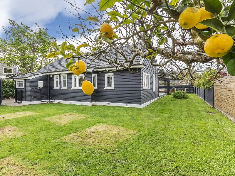 5 Troon Crescent, Boulcott, Lower Hutt - Carousel 22