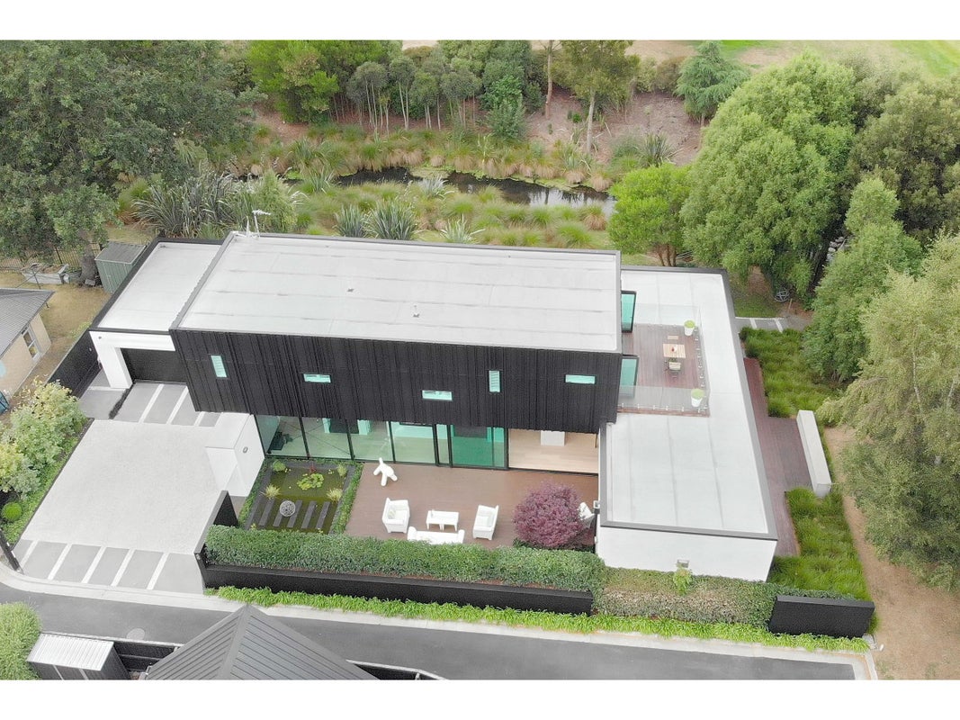 48 Birkdale Drive, Shirley, Christchurch - Carousel 2