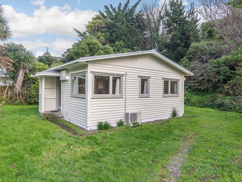 33 Renown Road, Raumati South, Paraparaumu - Carousel 17