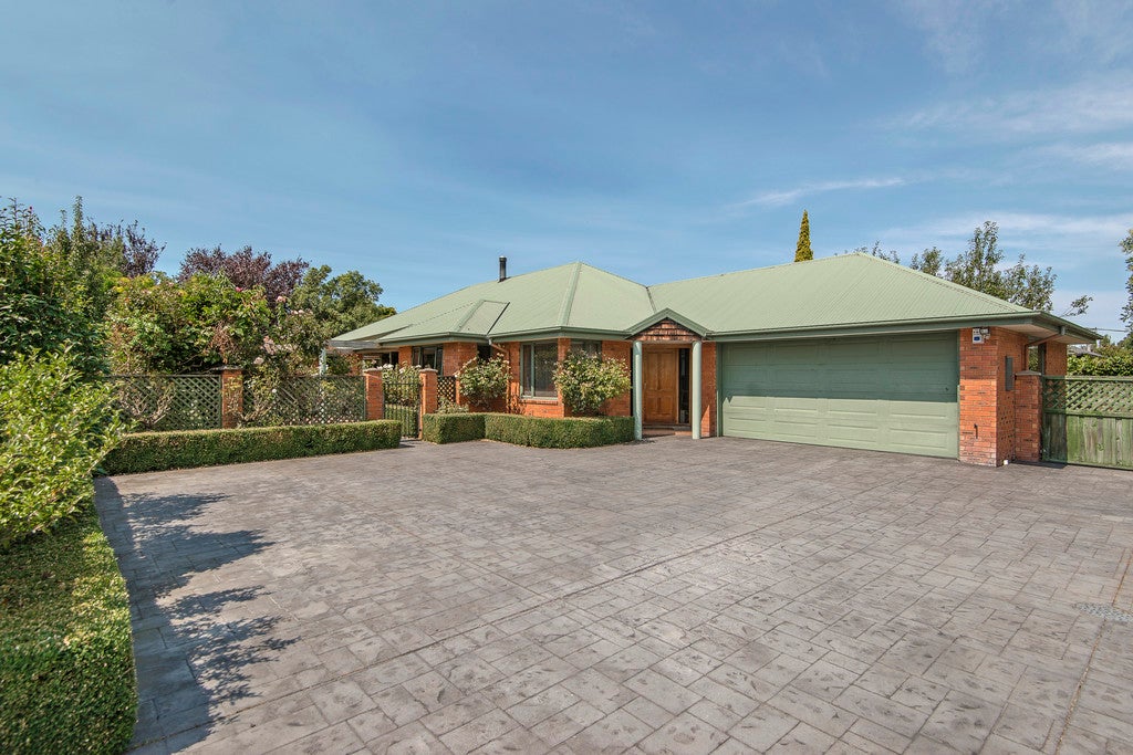 11B Barnes Road, Redwood, Christchurch - Carousel 1