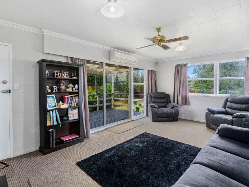 25 Collie Drive, Pukehangi, Rotorua - Carousel 2