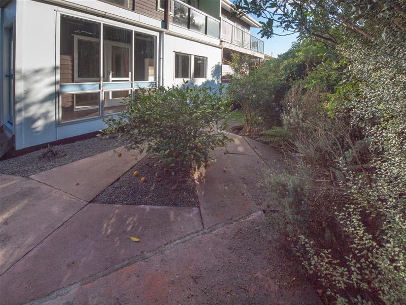 17B Caesars Place, Churton Park, Wellington - Carousel 13