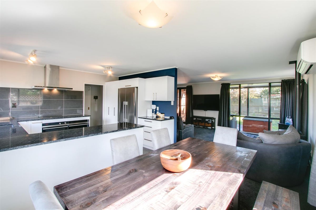 518 Terrace Road, Parkvale, Hastings - Carousel 1
