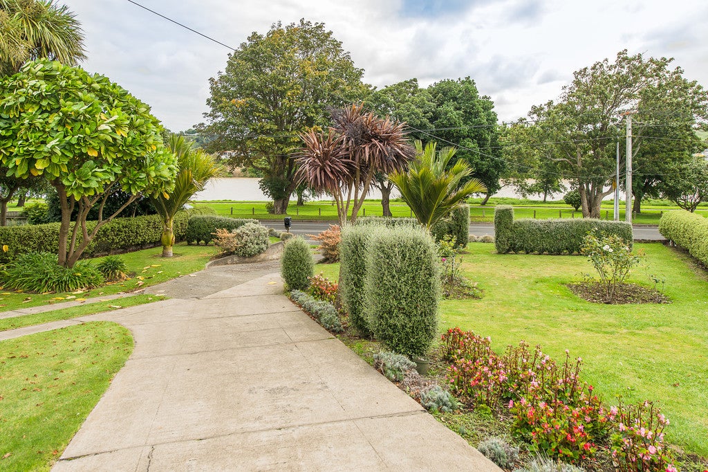 155 Anzac Parade, Whanganui East, Whanganui - Carousel 2