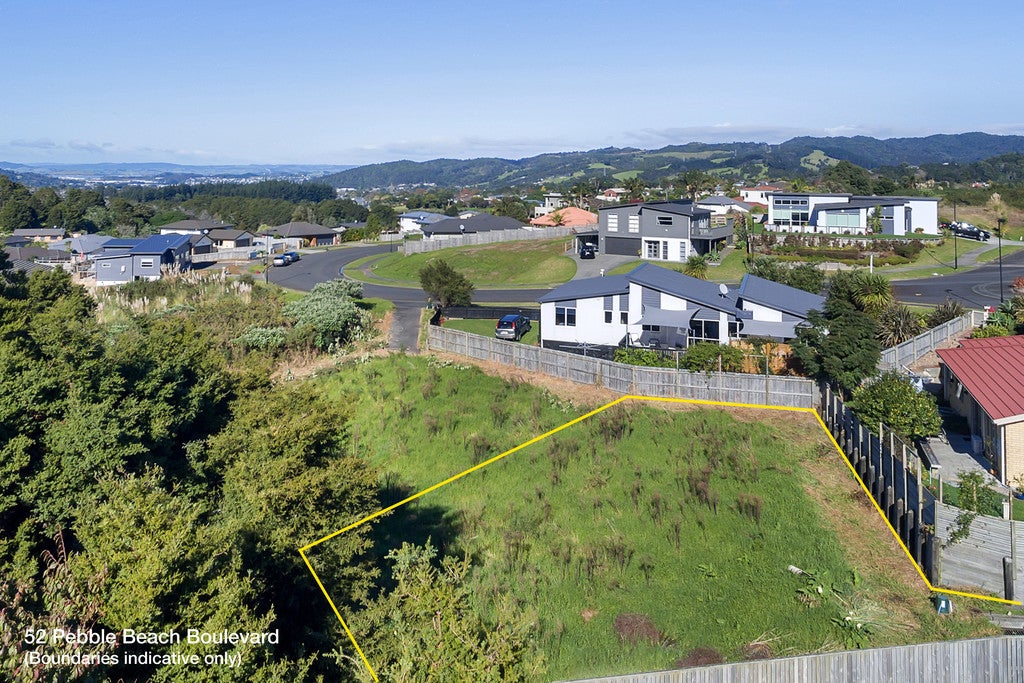 52 Pebble Beach Boulevard, Kamo, Whangarei - Carousel 1