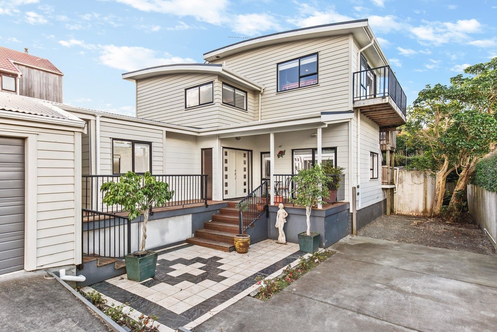 7 Pohutukawa Road, Beachlands, Auckland - Carousel 20