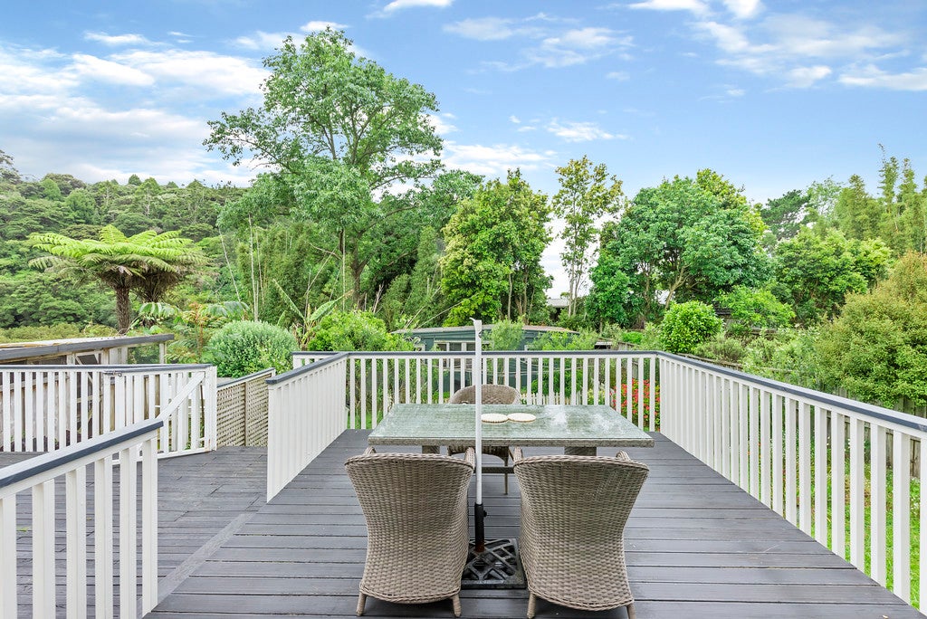 28 Lowtherhurst Road, Massey, Auckland - Carousel 2