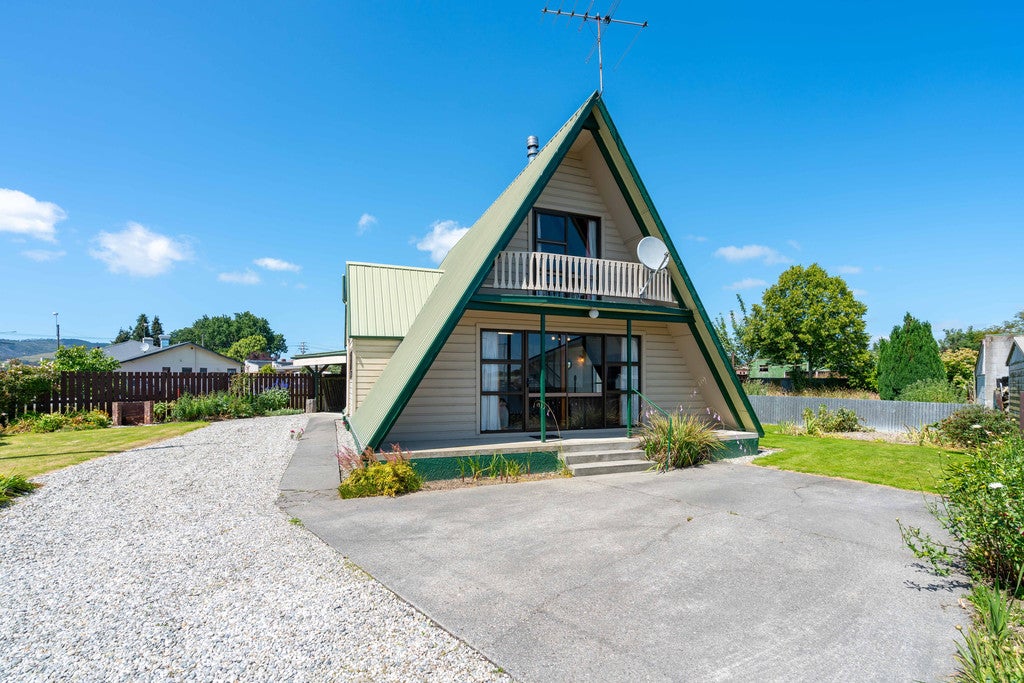 57A Ajax Street, Milton, Milton - Carousel 1