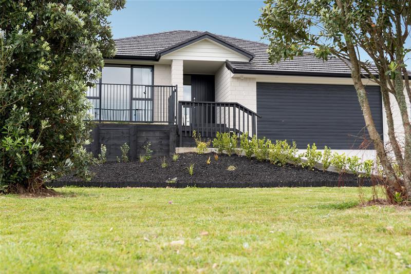 5 Crater Close, Pyes Pa, Tauranga - Carousel 21
