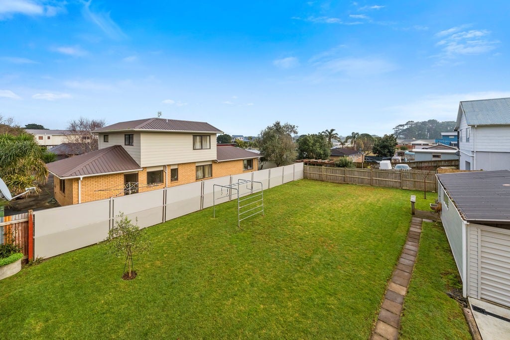 84 Wharf Road, Pukekohe - Carousel 13
