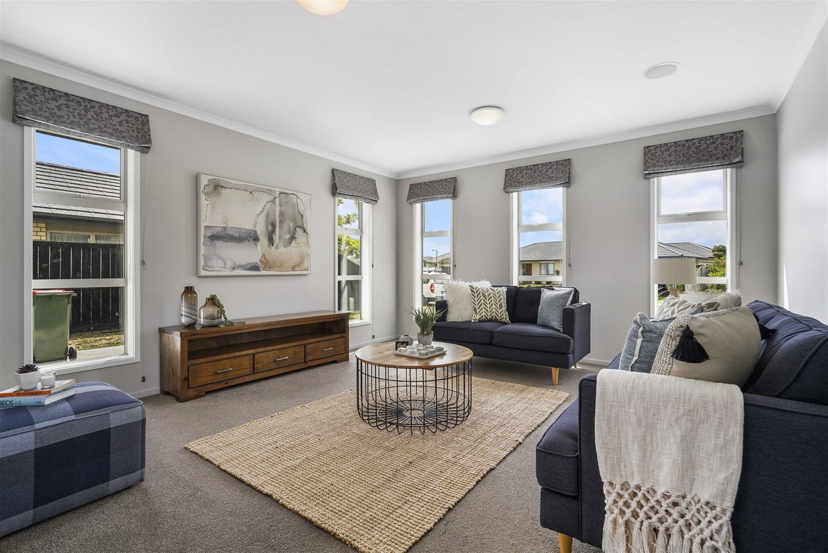 9 Trauzer Place, Flagstaff, Hamilton - Carousel 2