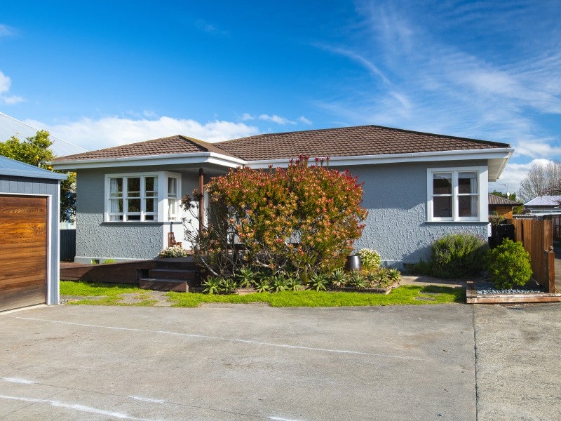 60 Ormond Road, Whataupoko, Gisborne - Carousel 1