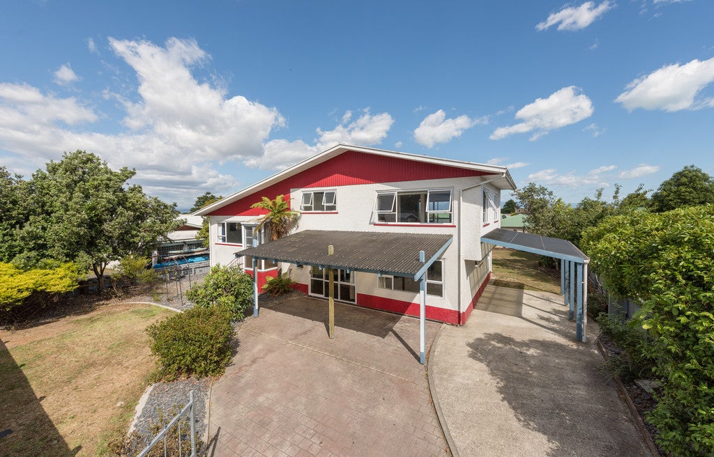 12 Kipling Crescent, Stoke, Nelson - Carousel 1