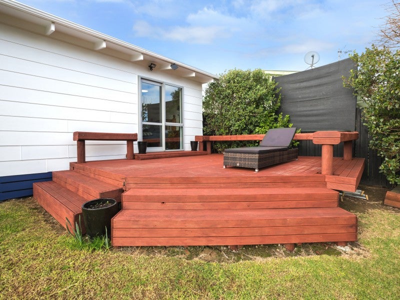 4 Stemhead Lane, Whitby, Porirua - Carousel 18