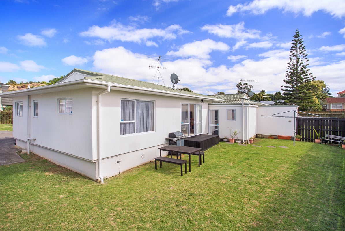 1/3 Dunstall Place, Mangere Bridge, Auckland - Carousel 10