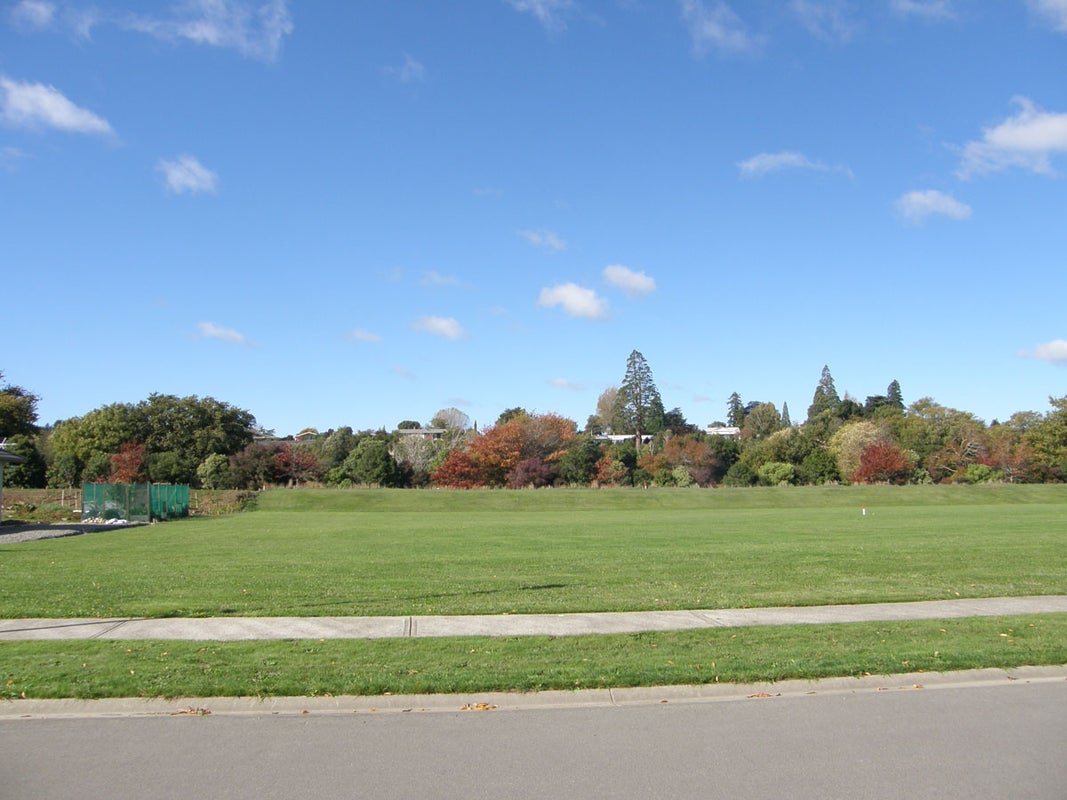 12 Roger Renall Avenue, Lansdowne, Masterton - Carousel 2