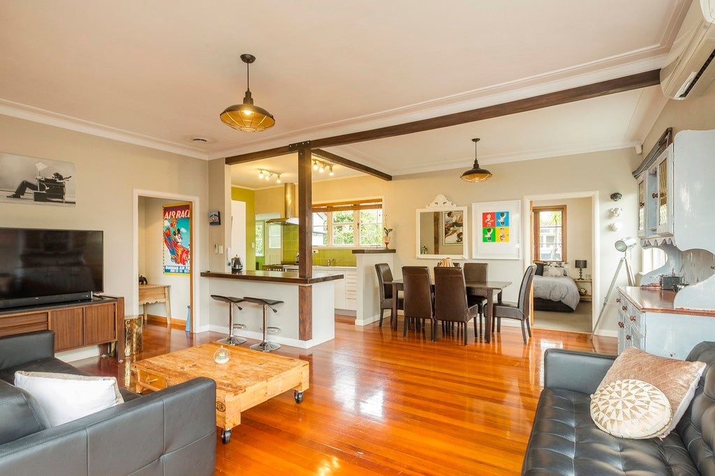 31 Rockfield Road, Ellerslie, Auckland - Carousel 1