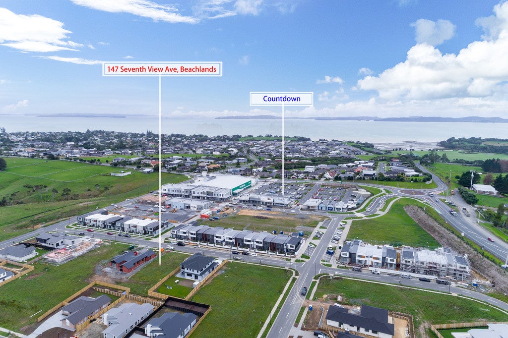 147 Seventh View Avenue, Beachlands, Auckland - Carousel 1