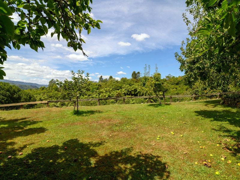 360 Spencer Road, Lake Tarawera, Rotorua - Carousel 26