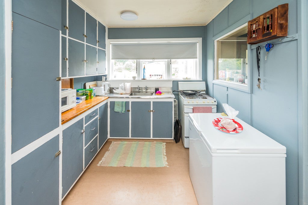 88 Talbot Street, Whanganui East, Whanganui - Carousel 2