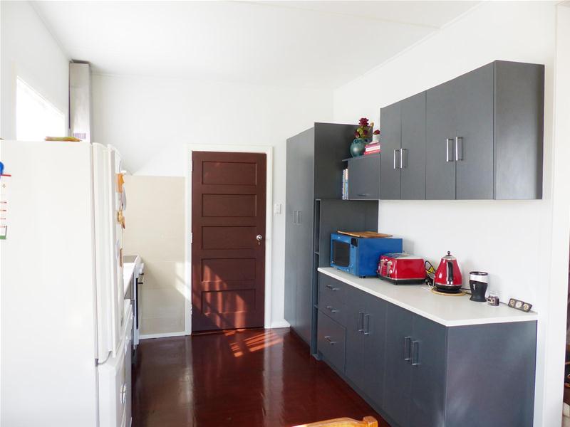 899 High Street, Avalon, Lower Hutt - Carousel 9