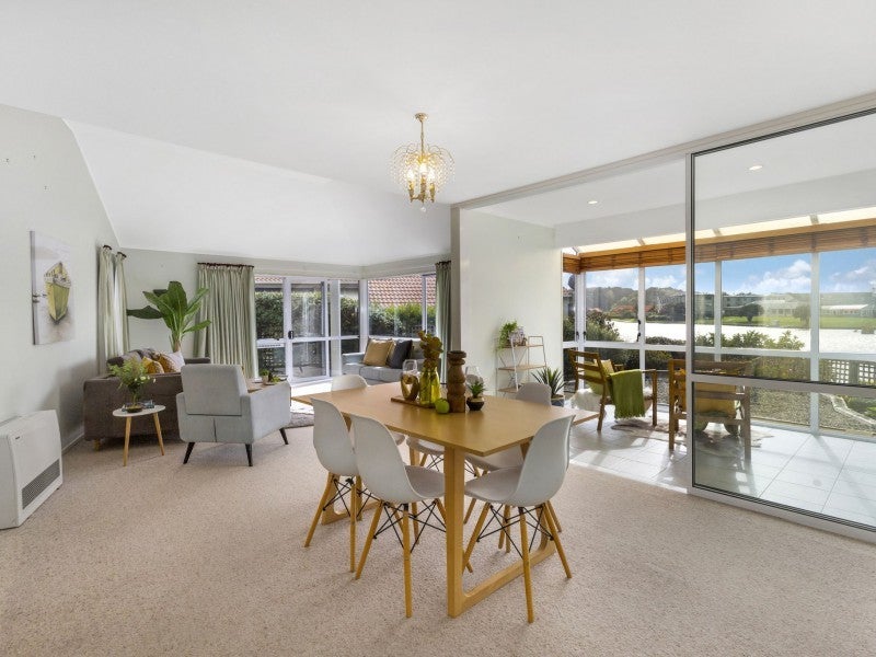 11 Lakeside Villas, WHITBY, PORIRUA - Carousel 2